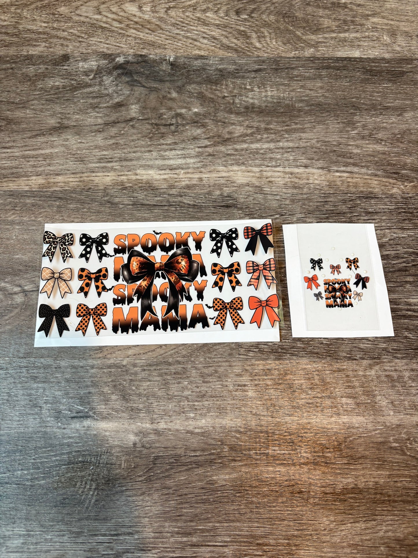 58a: Spooky Orange and Black Bows with top sticker